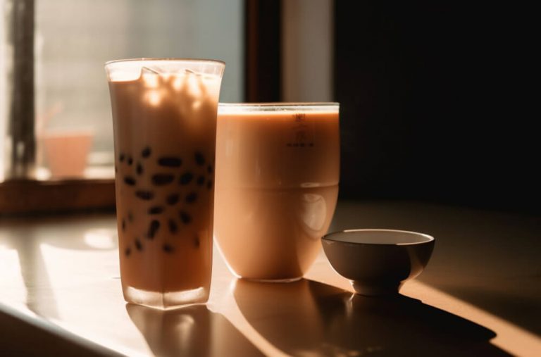 Чай з молоком